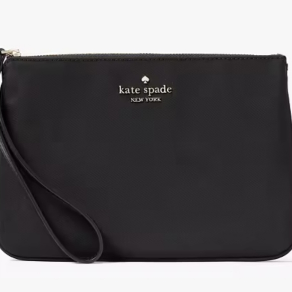 NWT Kate Spade Chelsea Medium Wristlet - Picture 1 of 9